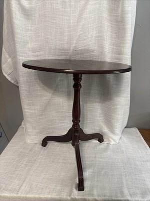 【中古】BOMBAY ボンベイカンパニー サイドテーブル スワン脚 丸テーブル The Bombay Company Tilt Top Round Pedestal Side Table Brown Wood