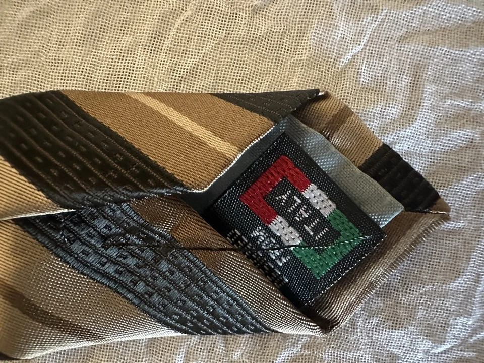 Corbata de microfibra BERLIONI Italia marrón y negra de fácil cuidado carrera empresarial 60" Foto 4 de 4