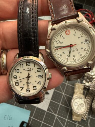 23 Fossil Timex Expedition Armitron Wenger SAK Design Watch Lot Sports Digital - Picture 14 of 23