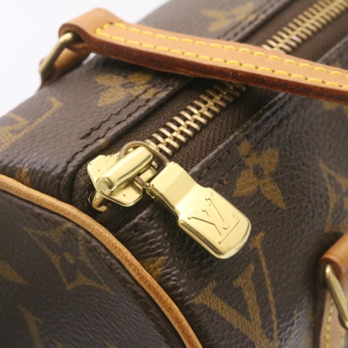 LOUIS VUITTON Monogram Papillon 19 82037