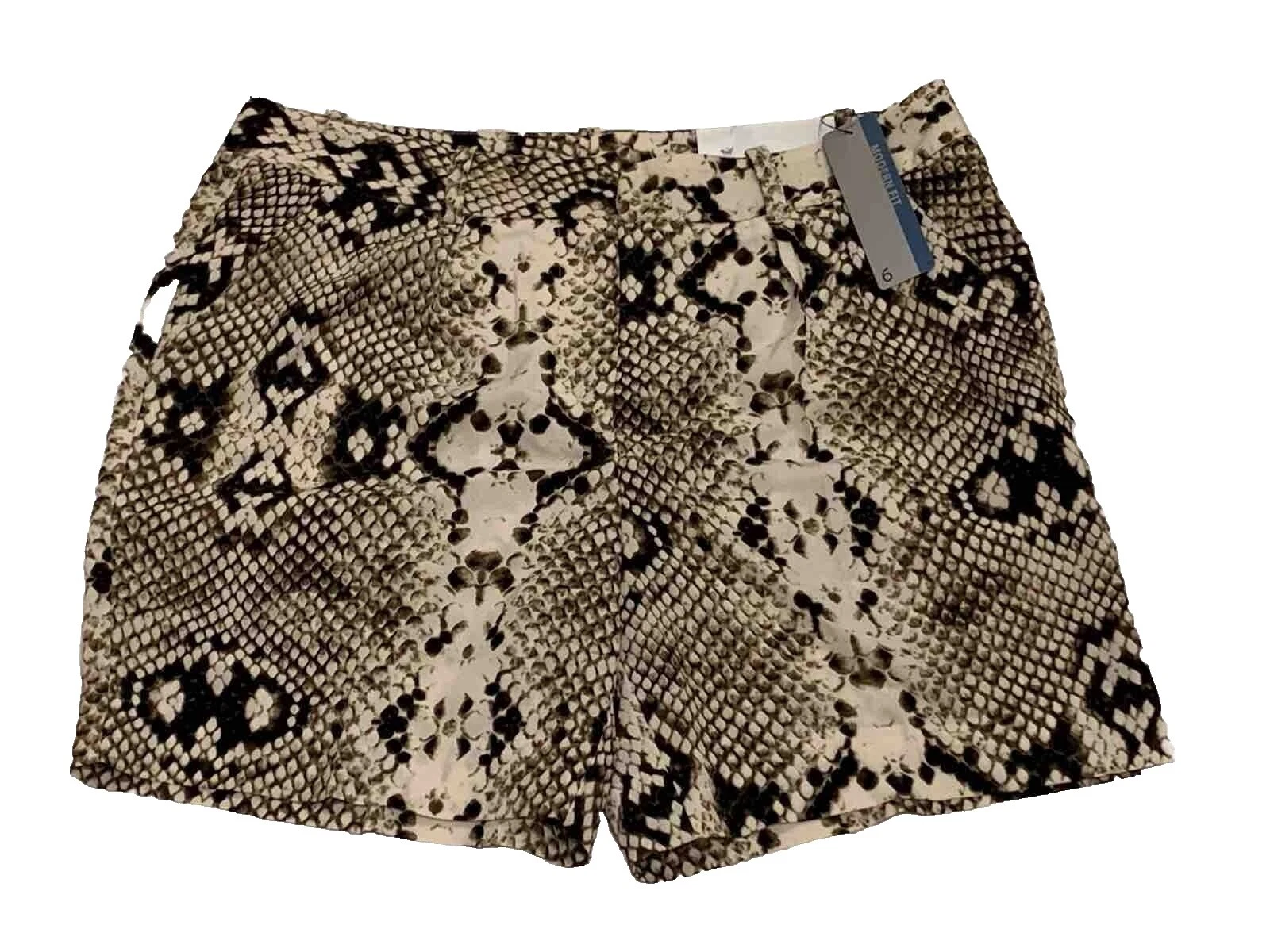 Pantalones cortos para mujer Worthington Industries con estampado de animales