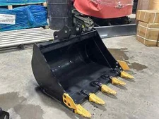 3.5 Ton Excavator 31 Inch Bucket Attachment For Rippa