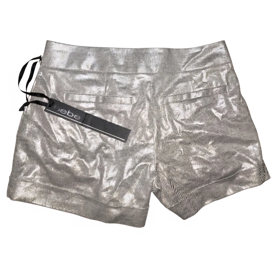Bebe женщин шорты размер 00 Серебряный металлический с манжетами брюки заниженной совершенно новый - Изображение 3 из 4