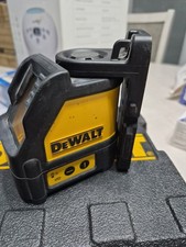 DEWALT DW088- Red Cross-Line Laser Level w/ Case