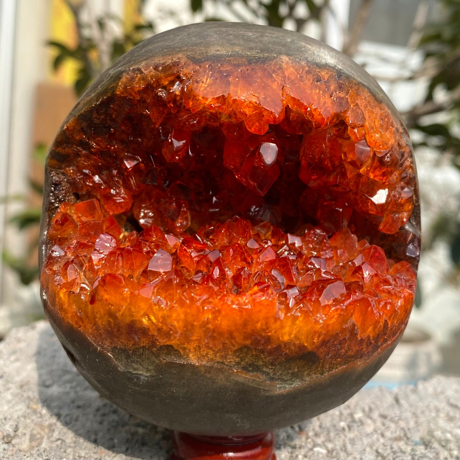 2.03LB   citrine Cave quartz-carved crystal begins to smile and heal