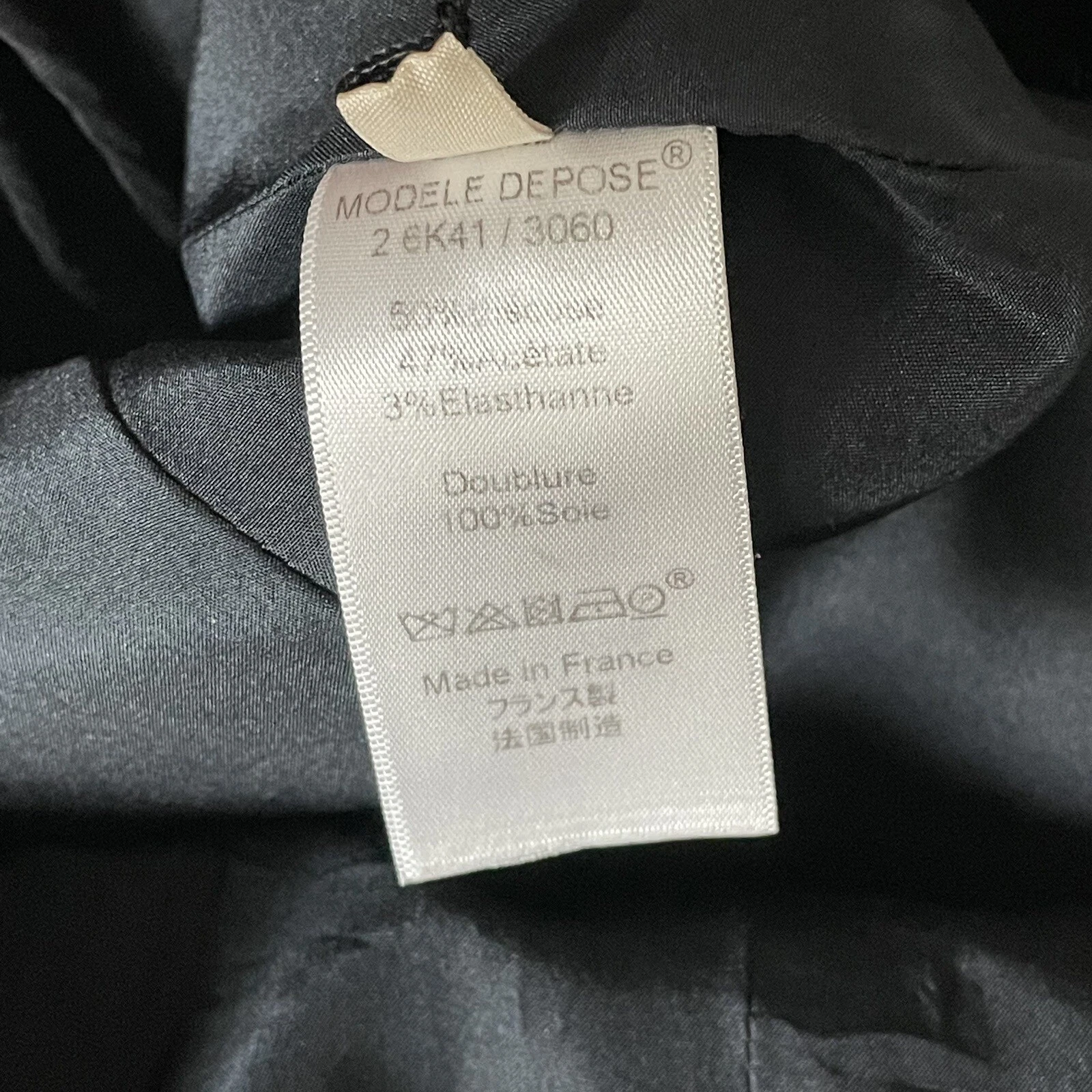 Abito Celine nero senza maniche vestibilità e tasche svasate minimalista tranquillo lusso taglia 6