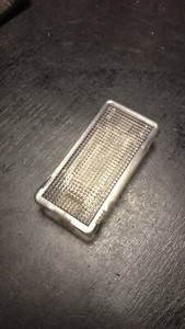 BMW 5ER E60/E61 HANDSCHUHFACH FUSSRAUM KOFFERRAUM KOFFERRAUM LICHT LAMPE 8360588