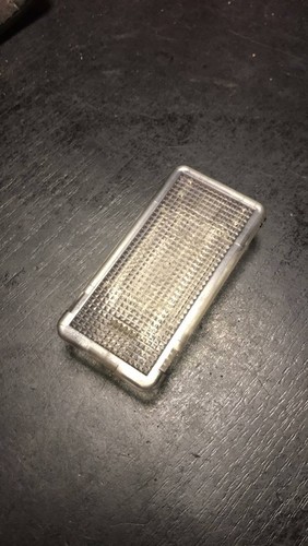 BMW 5ER E60/E61 HANDSCHUHFACH FUSSRAUM KOFFERRAUM KOFFERRAUM LICHT LAMPE 8360588