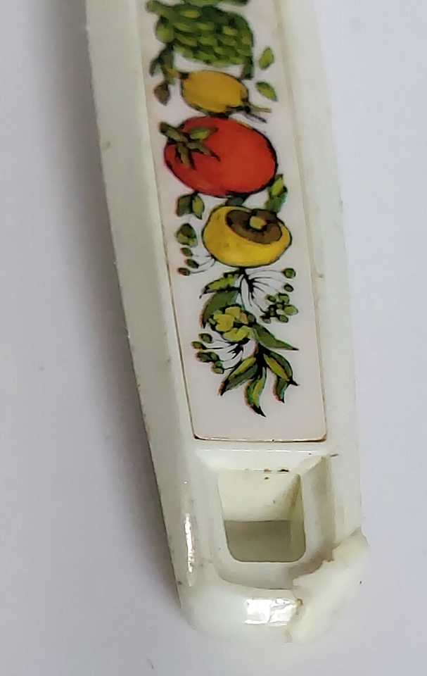 VINTAGE Ekco Spice of Life kitchen utensils potatoe Masher serving ...