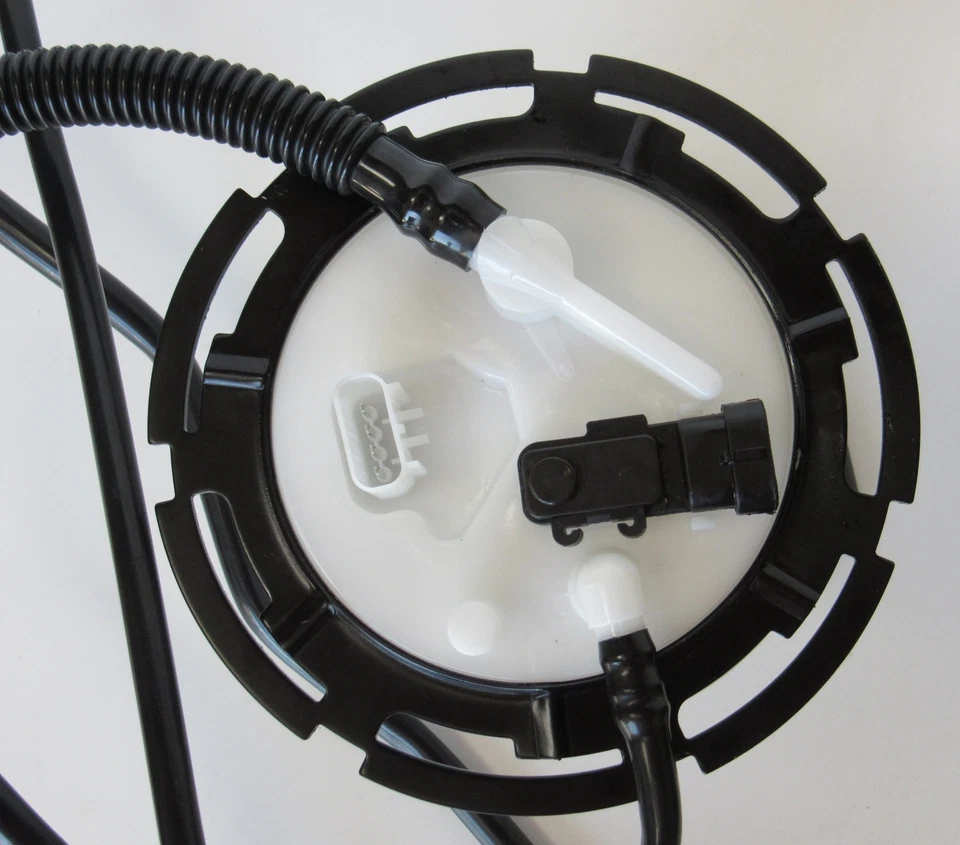 Módulo de bomba de combustible Autobest F2503A para Chevrolet Malibu 2004-2006 2,2 L 3,5 L 3,9 L Foto 2 de 4