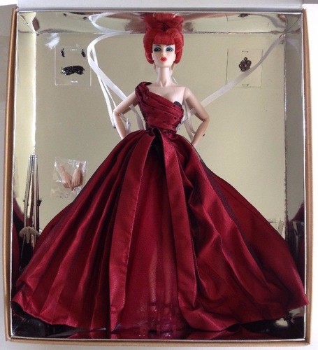 The Red Queen Tatyana MIB Nu Fantasy 