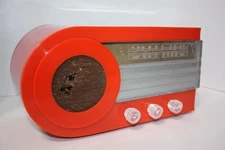Ultra Rare Vintage 1946  Cyarts B Deluxe Radio Orange Art Deco