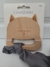 NEW!  Goosewaddle 4M+ Birchwood Teether & Bamboo Muslin Blankie for Baby. Kitty