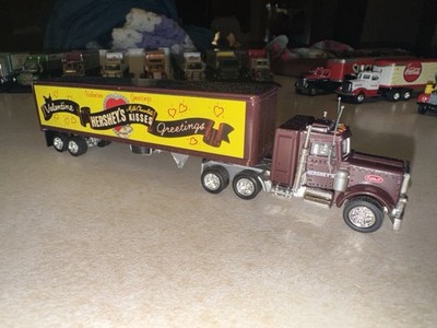 Matchbox Collectibles ''Hershey's Tractor Trailer'' Platinum Edition COA