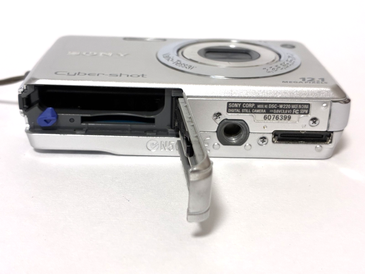 Sony Cyber-shot DSC-W220 Digital Camera - Silver - From Japan in