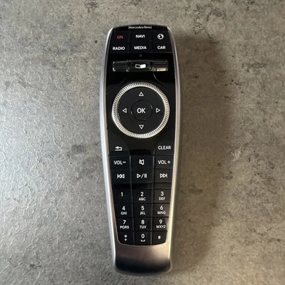Mercedes Benz COMAND Remote Control W222 S Class A2228206189 Genuine OEM - Imagen 1 de 2
