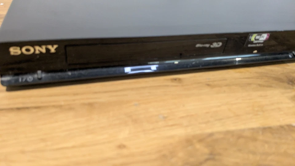 Sony BDP-S580 3D DVD Blu-Ray Player WiFi Full HD HDMI USB Black No Remote - Image 3 of 4