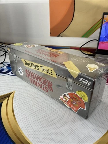 Funko Pop Stranger Things Collectors Box Dustin Tool Box w/ Shirt Size Large New