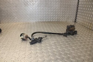 04 / 06 Yamaha R1 / YZF-R1 Rear Brake Master Cylinder Caliper Pads Hose Set OEM