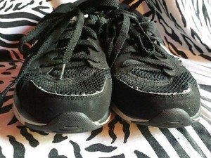 skechers shape ups size 8