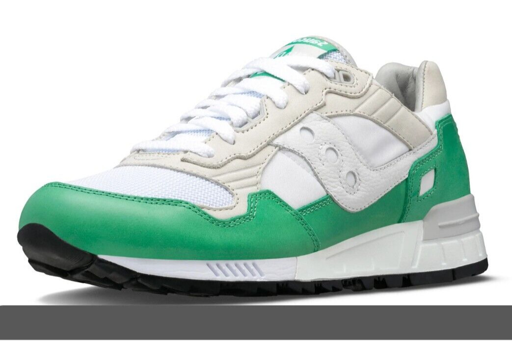 Мужские кроссовки Saucony Shadow 5000 с низким берцем S70667-1 Белый зеленый Размер 9 11390₽