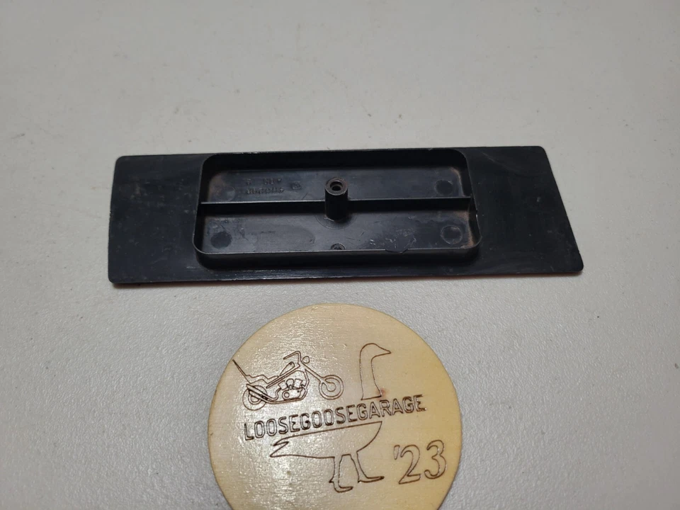 Bloque de radio placa en blanco Chevrolet GMC Squarebody 73-80 466292 C10 K10 K5 OEM Foto 4 de 4