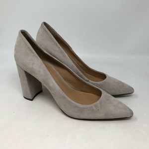 banana republic nude heels