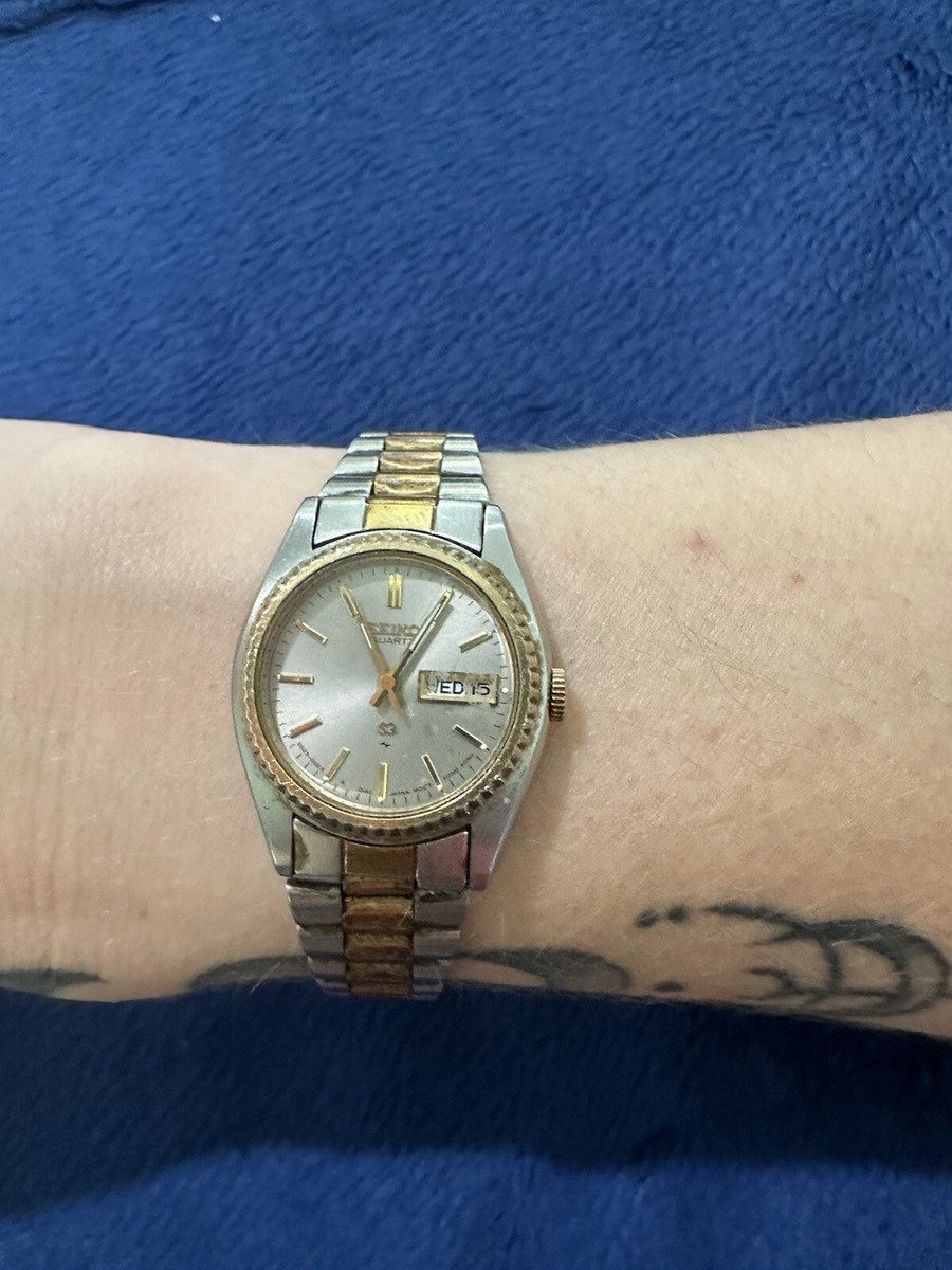 Vtg Seiko Quartz 220936 Ladies Watch, 5.5” Long Working Keeps Time