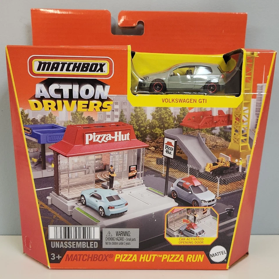 Lot Of 2 Matchbox Action Drivers FEDEX Express And Pizza Hut Pizza Run Both New - Image 2 of 4