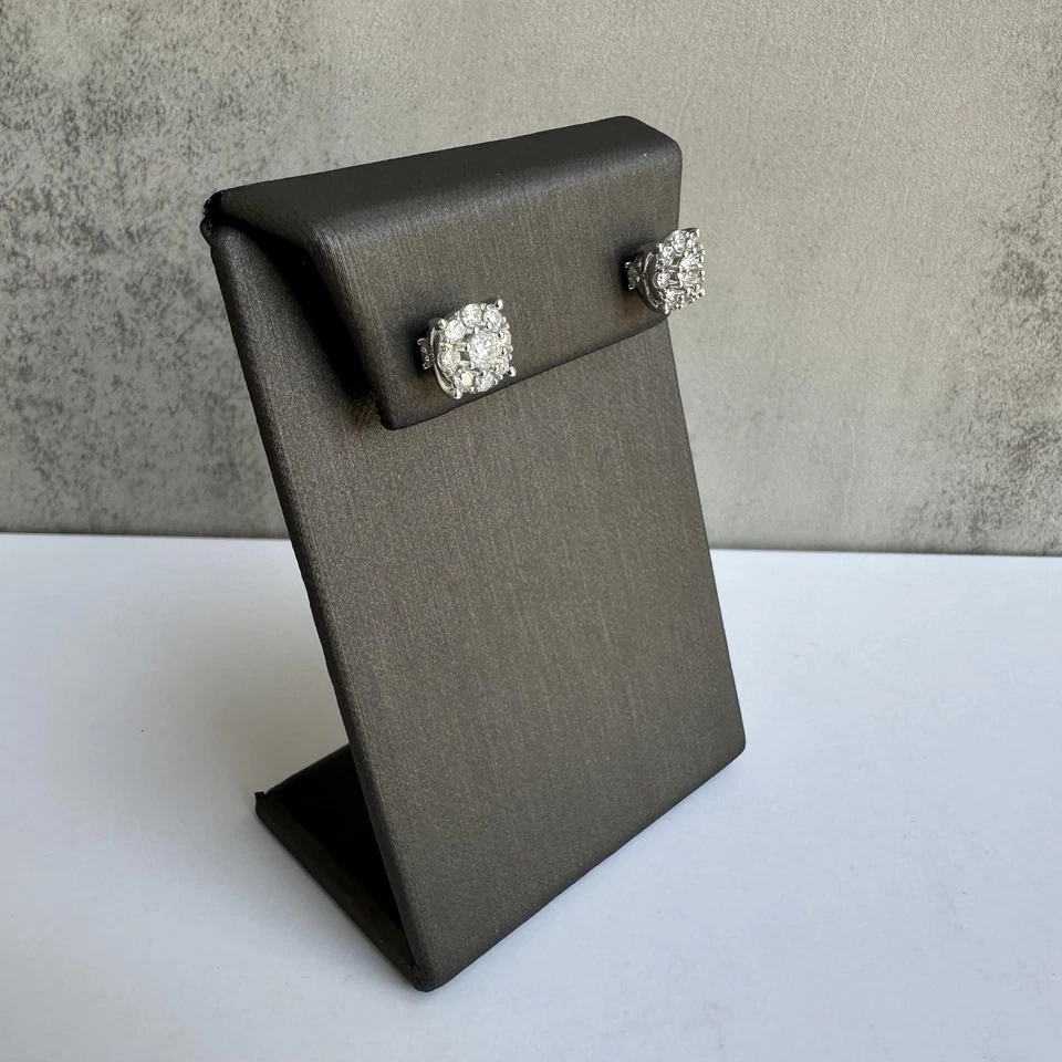 Big Diamond Cluster Studs in 10kt White Gold - 1.20ctw Natural Diamonds, 8.8mm - Image 2 of 4