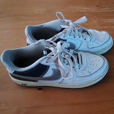 Nike Air Force Sneaker Größe 38 oft getrage...