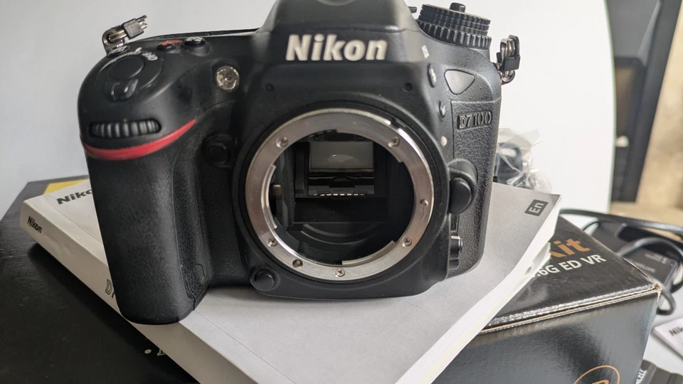 Nikon D7100, photo 2 of 5