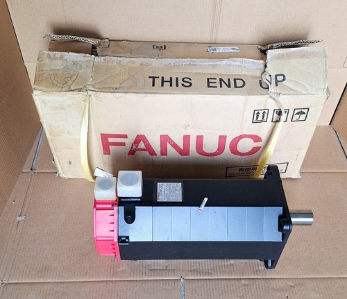 Fanuc A06B-0153-B076#7075 / a 30/3000 / B-65142E AC Servo Motor 3000 RPM