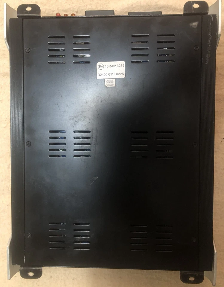 Directed D2400 Amp - Image 4 of 4