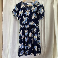 Ann Taylor LOFT Short Sleeve Blue Floral Print Fit & Flare Dress Size 2