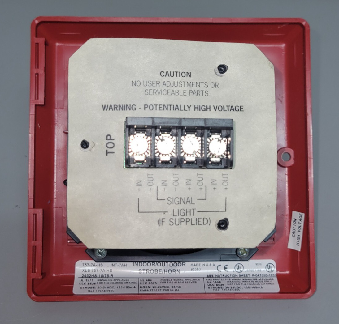 Edwards Indoor/Outdoor Signaling CO2 Strobe Horn 757-7A-HS UL 1971 (B573)