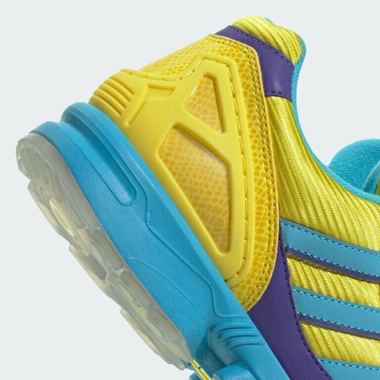 atmos x adidas Originals ZX8000 Ura JQ2580 Men's US4-14 NEW