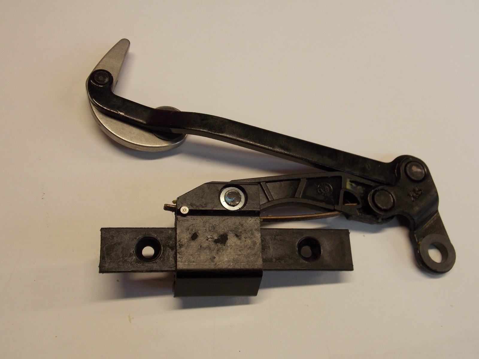 BMW Mini R52 Convertible Sliding Roof Mechanism Drivers OS Locking  