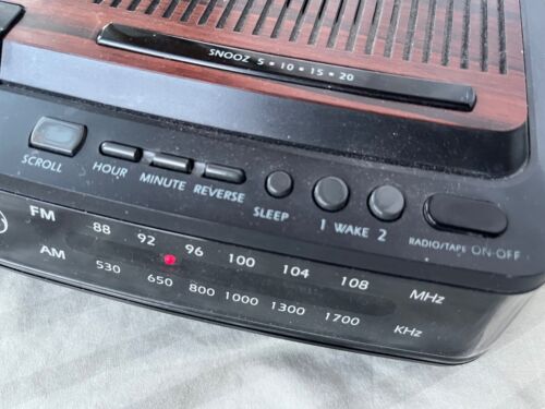 Vintage Radio GE Model 7-4966B FM/AM Clock Cassette Player Recorder - Picture 5 of 6