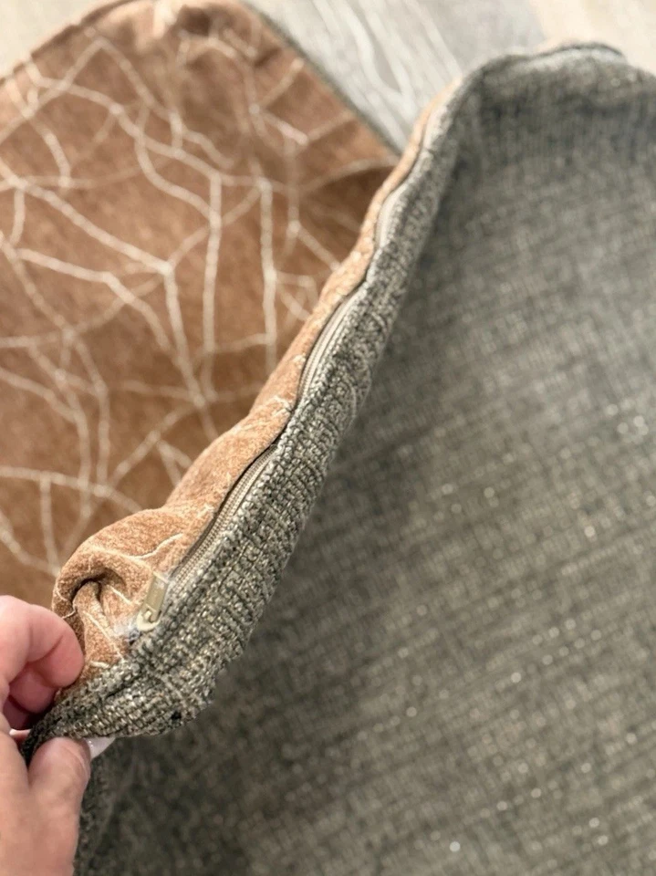 Fundas de Almohada Gruesas de Lana Marrón 18x18 Cierre de Cremallera Diseño Estampado Lavables Foto 3 de 4