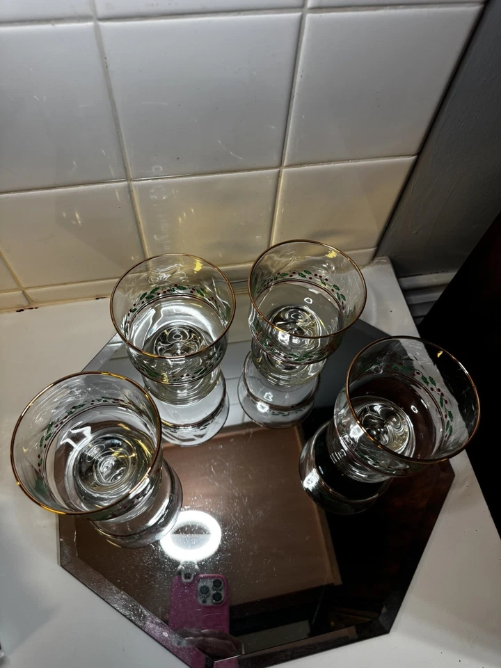 1987 Arby's Christmas Holiday Parfait Glasses Set of 4 Libbey Dessert Glasses - Image 4 of 4