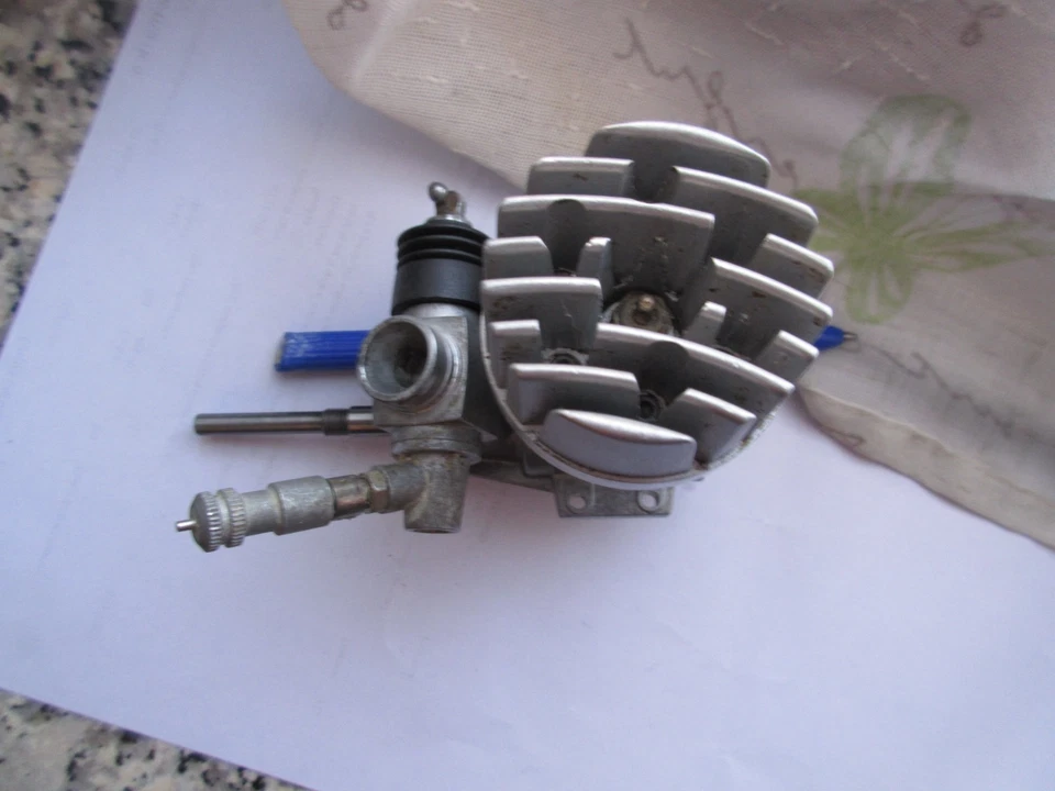 motore rc 1:8 3.5 mantua mode junior pezzi di ricambio - Immagine 3 di 4