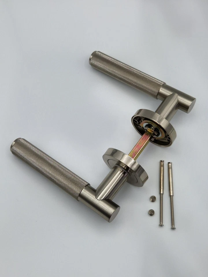 Satin Chrome Door Handles Diamond Cut, Machined Knurled Textured, Lever on Rose - Image 2 of 4
