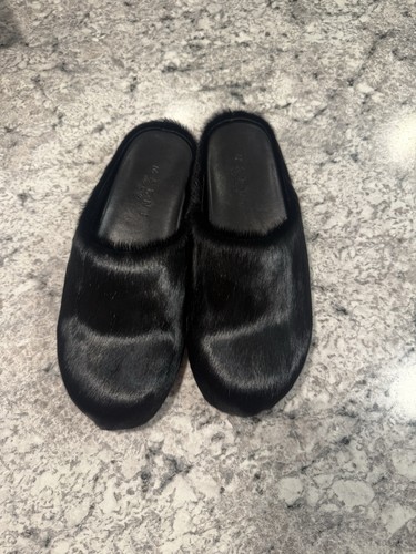 Marni Black long haircalfskin Fussbett sabot G2U