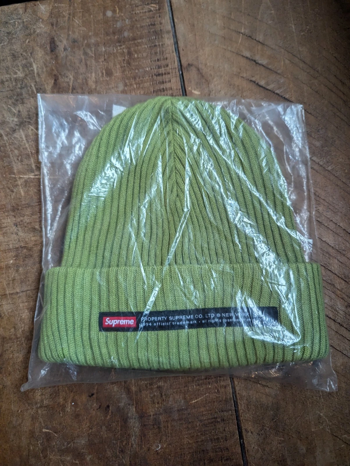 Bonnet Supreme Chunky Knit vert   Neuf avec emballage 