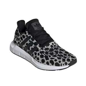 womens adidas animal print shoes