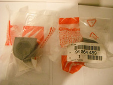 GENUINE CITROEN AX 96064489 '86-'97, 1.4 DIESEL, FRONT ANTI-ROLL BAR 'D' BUSHES