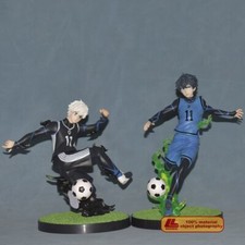 Anime character Isagi Yoichi Nagi Seishiro Play football 2pcs Figure Toy Gift