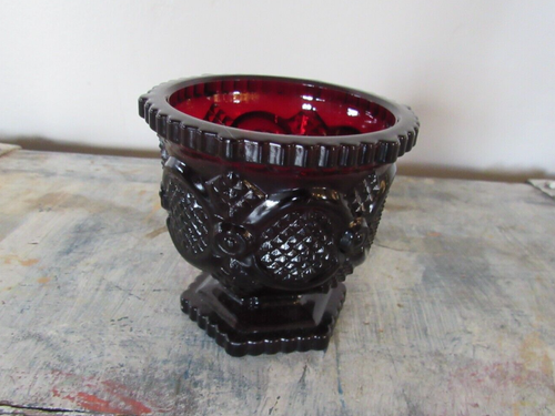 Vintage Avon Cape Cod Red Sugar Bowl – Collectible 1980s Ceramic Dish, Mint Condition