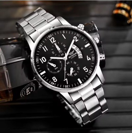 Montre homme chronographe luxe en acier inox argenté et mouvement quartz premium